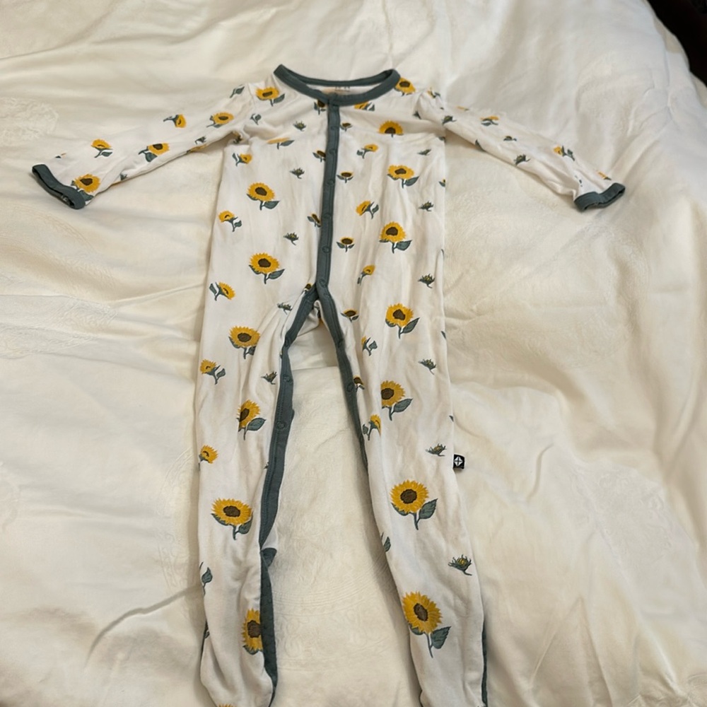 Kyte Baby snap footie.